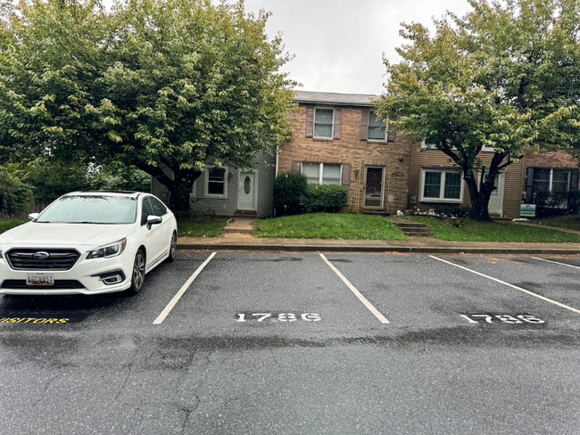 1786 Springfield Ln in Frederick, MD - Building Photo - Building Photo