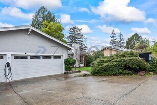 9627 Alcosta Blvd in San Ramon, CA - Building Photo