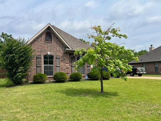 property at 213 Arrowhead Dr