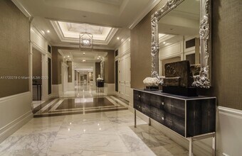 2000 Island Blvd in North Miami Beach, FL - Building Photo - Building Photo