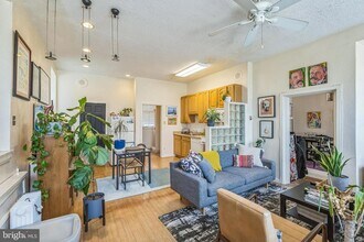 467a Seville St in Philadelphia, PA - Building Photo - Building Photo