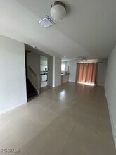 1027 Sweet Lake Cir in Clewiston, FL - Building Photo - Building Photo