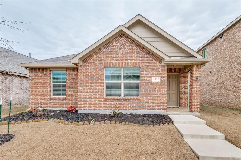 2337 Copal Dr in Aubrey, TX - Building Photo