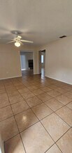 907 Buttercup Dr in Lakeland, FL - Building Photo - Building Photo