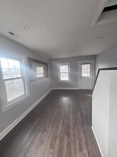 2925 Bowman Ave in Louisville, KY - Building Photo - Building Photo