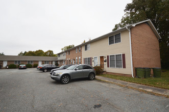 305 Salem Street in Thomasville, NC - Building Photo - Building Photo