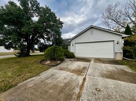 7717 Frontier Ave in Fort Wayne, IN - Building Photo