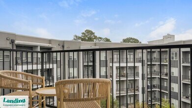 2550 Blackmon Dr, Unit 5216 in Decatur, GA - Foto de edificio - Building Photo