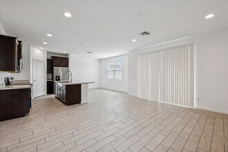 4343 W Allen St in Laveen, AZ - Foto de edificio - Building Photo