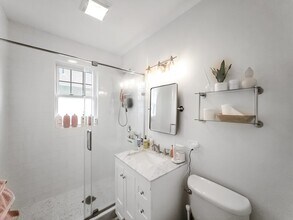 23 Kingsboro Park in Boston, MA - Building Photo - Building Photo