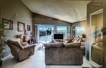 2516 Woodgate Blvd in Orlando, FL - Building Photo - Building Photo