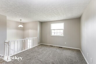 1272 Sweetbay Pl in Galloway, OH - Building Photo - Building Photo