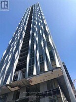 1 Yorkville Ave in Toronto, ON - Building Photo