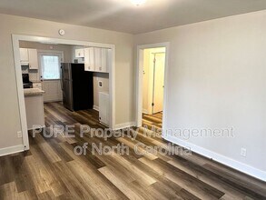 1013 Eleanor Dr in Lexington, NC - Building Photo - Building Photo