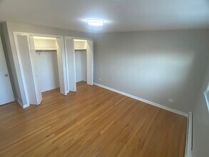 1353 Perry St in Des Plaines, IL - Building Photo - Building Photo