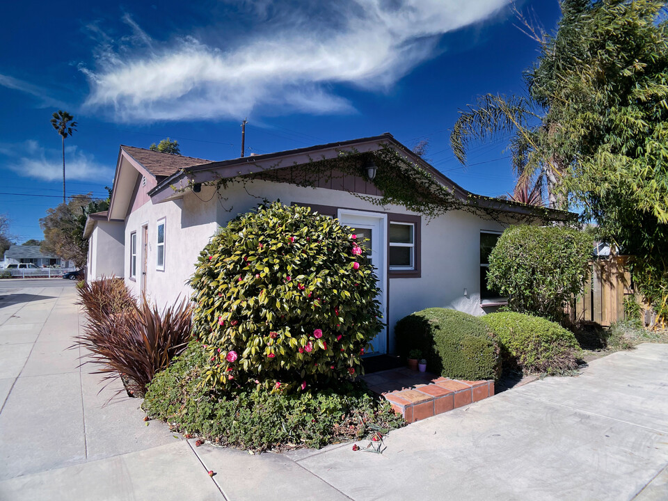 524 S Seaward Ave in Ventura, CA - Building Photo