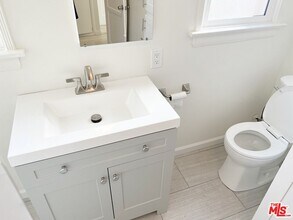 1363 Hauser Blvd-Unit -1 in Los Angeles, CA - Building Photo - Building Photo