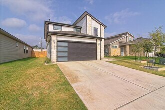200 Geminiflora Bend in Leander, TX - Building Photo - Building Photo