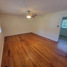 626 E Jere Whitson Rd in Cookeville, TN - Building Photo - Building Photo
