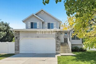 1384 Fowler Ave in Ogden, UT - Building Photo