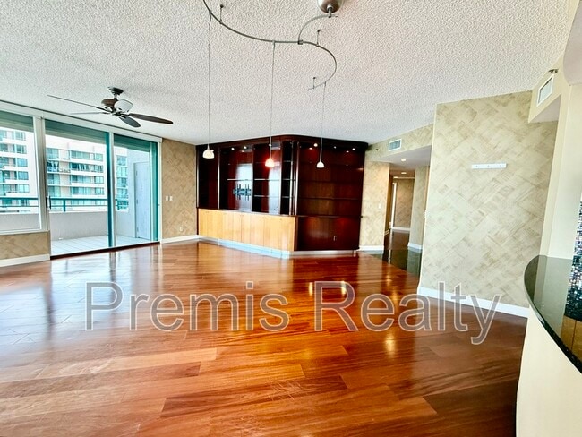 1540 Gulf Blvd in Clearwater, FL - Building Photo - Building Photo