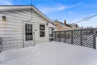 25500 Briardale Ave in Euclid, OH - Building Photo - Building Photo