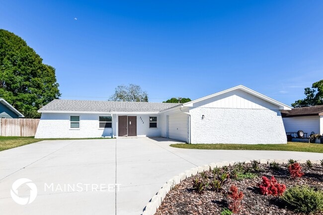 property at 2112 Sylvester Ct