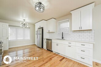 3087 Sanibel Dr SW, Unit 310A in Stone Mountain, GA - Building Photo - Building Photo