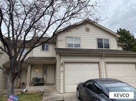 1637 Westbridge Dr in Fort Collins, CO - Building Photo