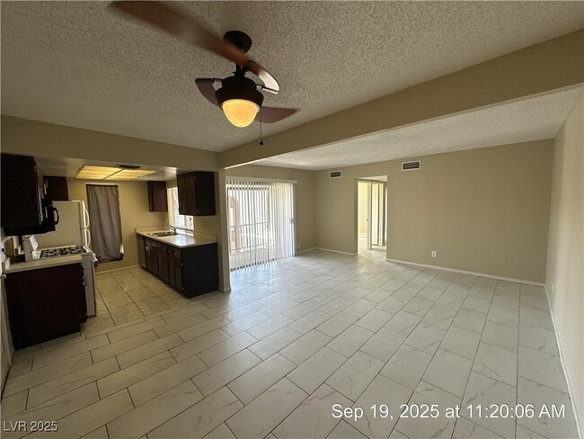 property at 1405 E Vegas Valley Dr
