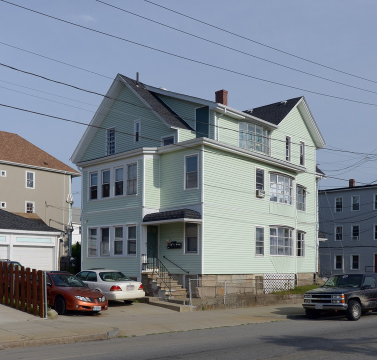 36 Deane St in New Bedford, MA - Foto de edificio