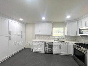 1314 Nalley Cir in Decatur, GA - Building Photo - Building Photo