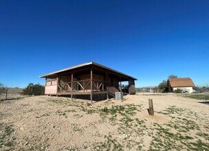 21620 W Narramore Rd in Buckeye, AZ - Building Photo - Building Photo