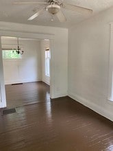 222 Lathrop St in Lansing, MI - Foto de edificio - Building Photo