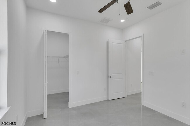 property at 2608 5th St SW