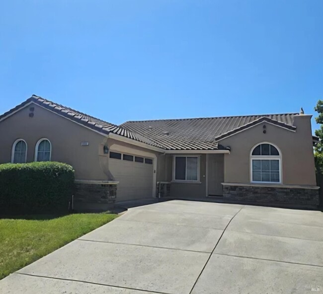 property at 2751 Olivewood Ln