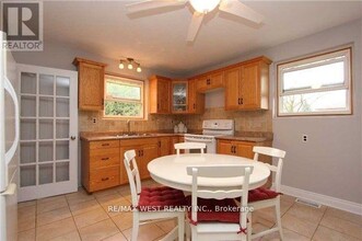 39 Keewatin St S in Oshawa, ON - Building Photo - Building Photo