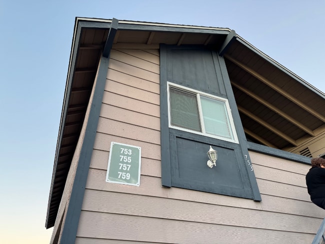 753 Windwood Dr in Walnut, CA - Building Photo - Building Photo