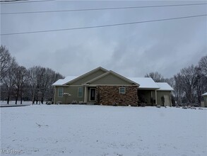 100 Fair St in Canfield, OH - Building Photo - Building Photo