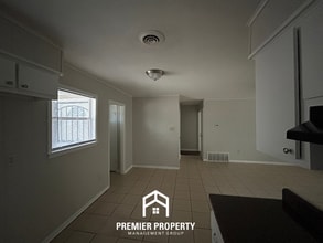 7757 Charleston Dr in Southaven, MS - Building Photo - Building Photo