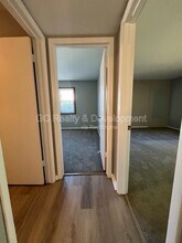 1536 Young Cir in Elk Grove Village, IL - Building Photo - Building Photo