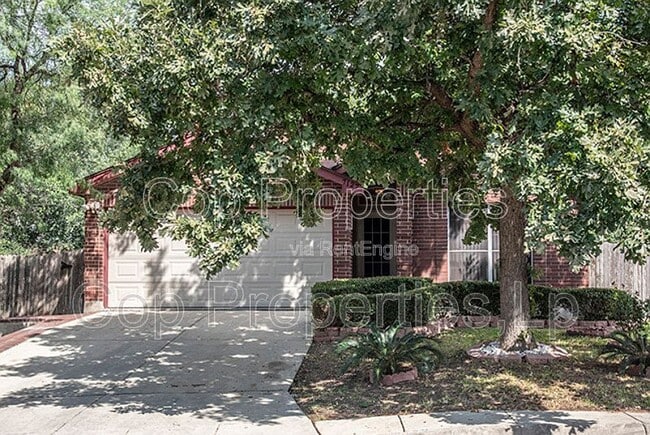 7127 Still Hollow Dr in San Antonio, TX - Building Photo - Building Photo