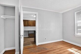 221 S 41st St in Louisville, KY - Building Photo - Building Photo