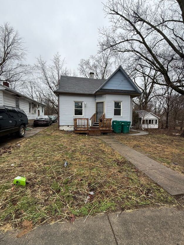 property at 968 W View St