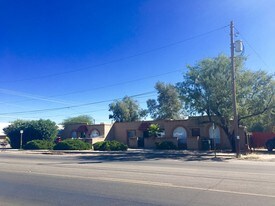 4560 E Pima St in Tucson, AZ - Building Photo