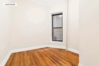 526 W 123rd St in New York, NY - Building Photo - Building Photo