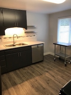 property at 712 E Lewis St
