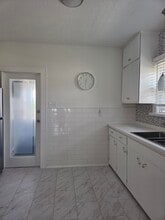 328 E 6th St, Unit 326 1st fr in Erie, PA - Foto de edificio - Building Photo