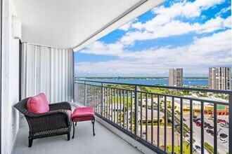 3047 S Atlantic Ave in Daytona Beach Shores, FL - Building Photo - Building Photo