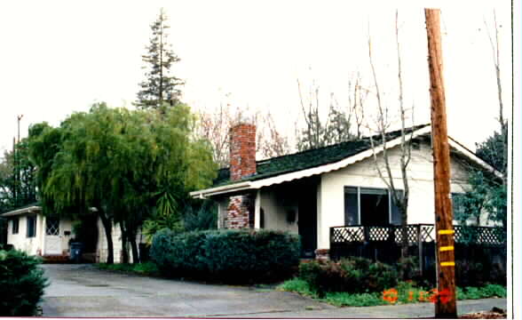 907-909 Nason St in Santa Rosa, CA - Building Photo - Building Photo